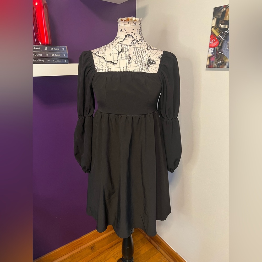 Exlura Long Sleeve Little Black Dress